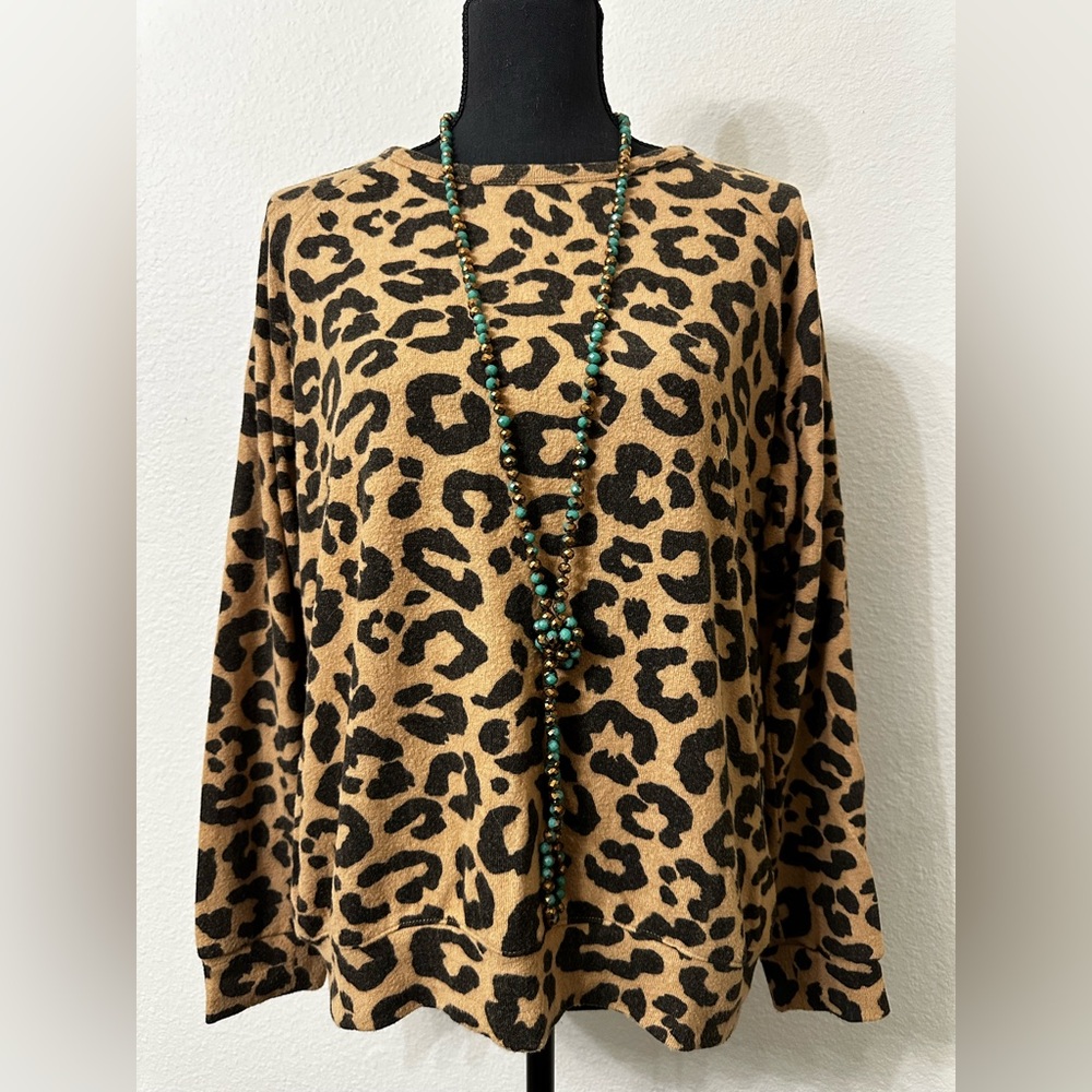 Women’s Leopard/Cheetah Print Sweater